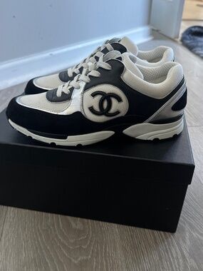 Chanel Sneakers 42 EU